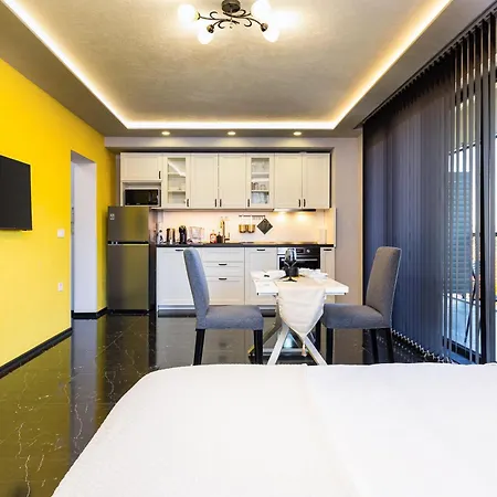 Bright Windowed 10 Mins To The Centre By Flat Mаnager פלובדיב