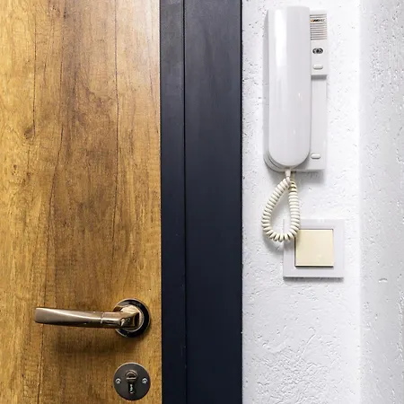 Апартамент Bright Windowed 10 Mins To The Centre By Flat Mаnager *