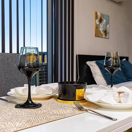 Bright Windowed 10 Mins To The Centre By Flat Mаnager Apartamento Plovdiv